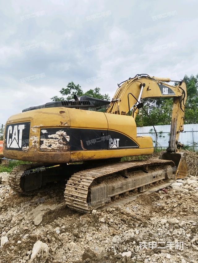 右后45(整機外觀) 右后45(整機外觀)