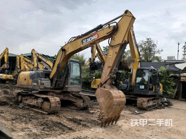 右前45(整机外观) 右前45(整机外观)