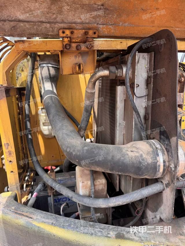 散熱器室(大件艙室) 散熱器室(大件艙室)