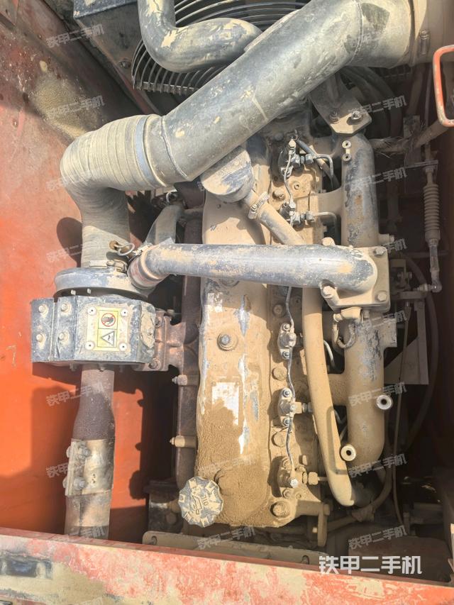 發(fā)動(dòng)機(jī)整體俯視(整機(jī)外觀) 發(fā)動(dòng)機(jī)整體俯視(整機(jī)外觀)