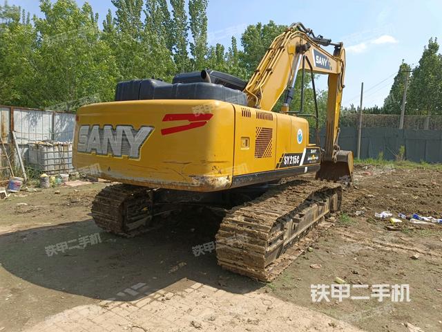 整機(jī)右后45°(整機(jī)外觀) 整機(jī)右后45°(整機(jī)外觀)