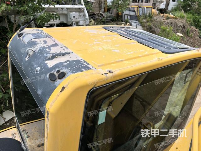 駕駛室頂部俯視(上車部件) 駕駛室頂部俯視(上車部件)