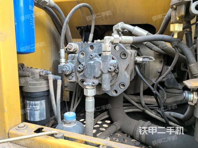 液压泵室(大件舱室) 液压泵室(大件舱室)