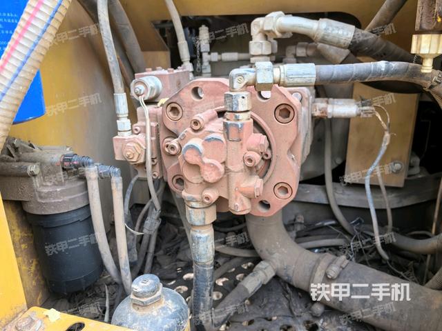 液壓泵室(大件艙室) 液壓泵室(大件艙室)