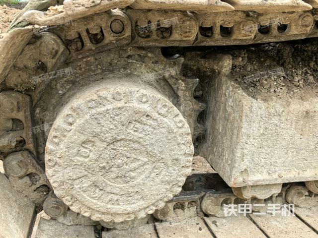 右驅(qū)動輪(行走機(jī)構(gòu)) 右驅(qū)動輪(行走機(jī)構(gòu))