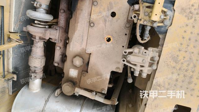 發(fā)動(dòng)機(jī)整體俯視(整機(jī)外觀) 發(fā)動(dòng)機(jī)整體俯視(整機(jī)外觀)