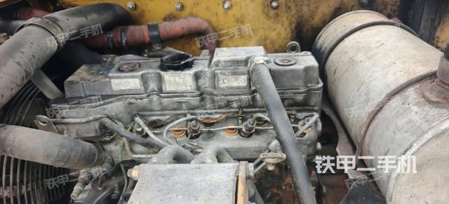 發(fā)動(dòng)機(jī)整體俯視(整機(jī)外觀) 發(fā)動(dòng)機(jī)整體俯視(整機(jī)外觀)