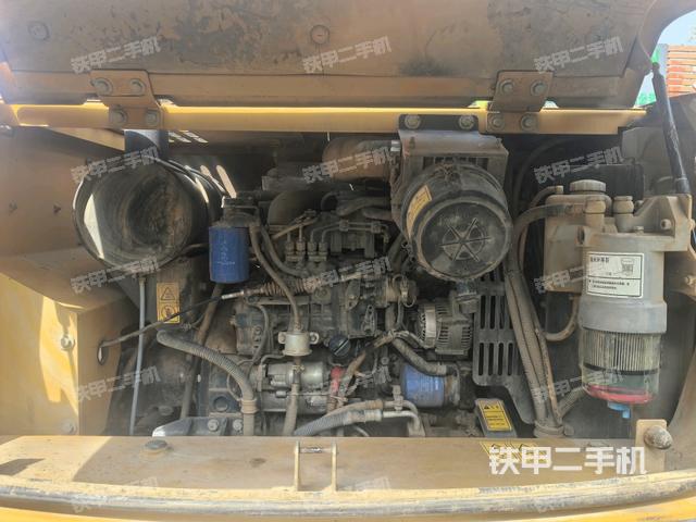 發(fā)動(dòng)機(jī)室(上車部件) 發(fā)動(dòng)機(jī)室(上車部件)