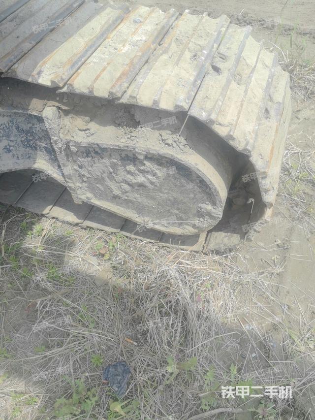 右侧行走马达盖板(行走机构) 右侧行走马达盖板(行走机构)