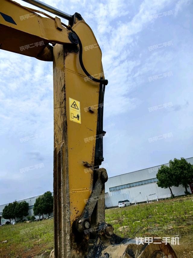 小臂整體左后（工作和回轉(zhuǎn)裝置）