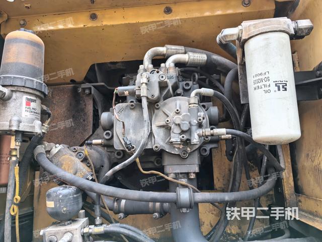 电瓶(大件舱室) 电瓶(大件舱室)