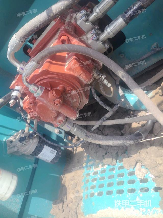 液压泵斜45 右(大件舱室) 液压泵斜45 右(大件舱室)