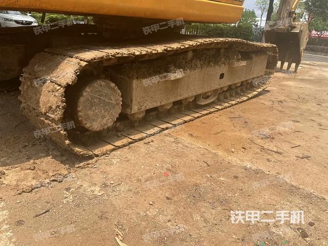 右驅(qū)動輪(行走機構) 右驅(qū)動輪(行走機構)