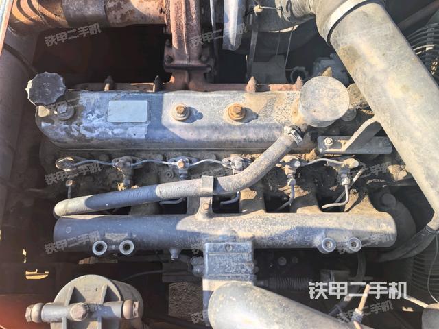 發(fā)動(dòng)機(jī)整體俯視(整機(jī)外觀) 發(fā)動(dòng)機(jī)整體俯視(整機(jī)外觀)