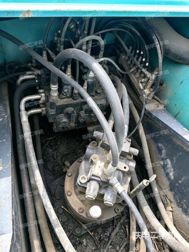 分配阀(上车部件) 分配阀(上车部件)