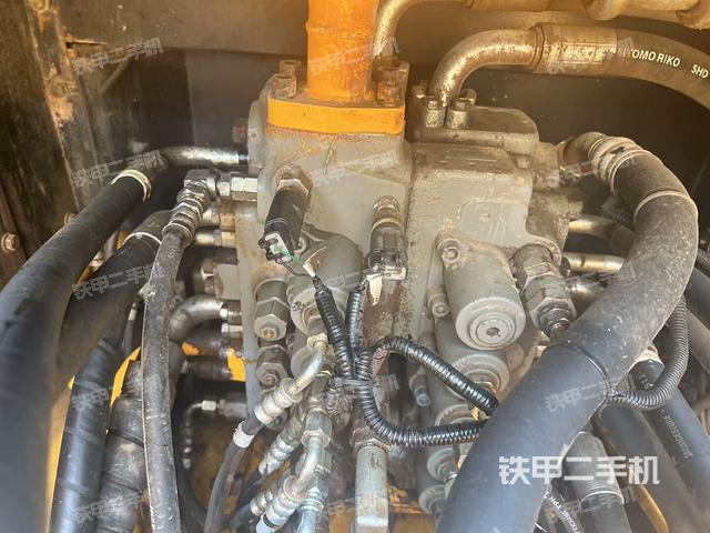發(fā)動機室(上車部件) 發(fā)動機室(上車部件)