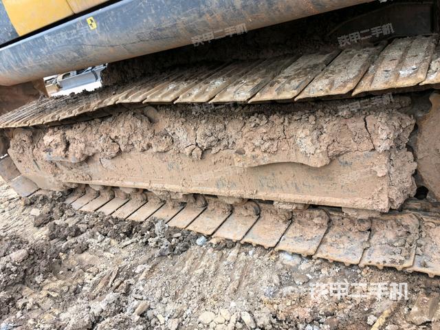 右驱动轮(行走机构) 右驱动轮(行走机构)