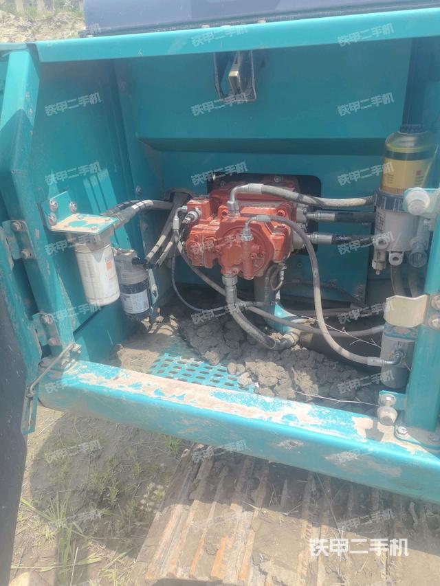 液压泵室(大件舱室) 液压泵室(大件舱室)