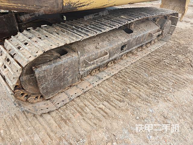 单侧履带整体（整机外观）