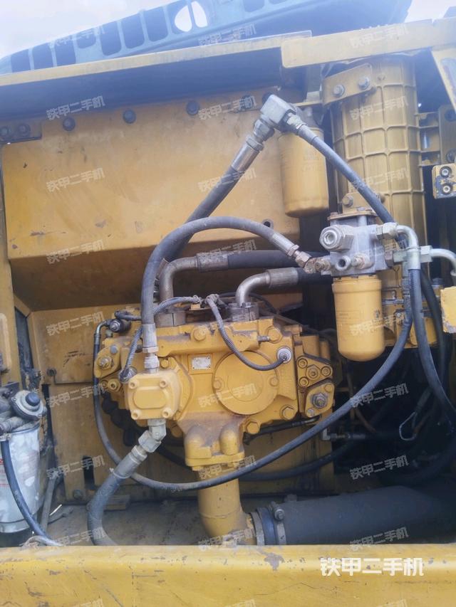 液壓泵室(大件艙室) 液壓泵室(大件艙室)