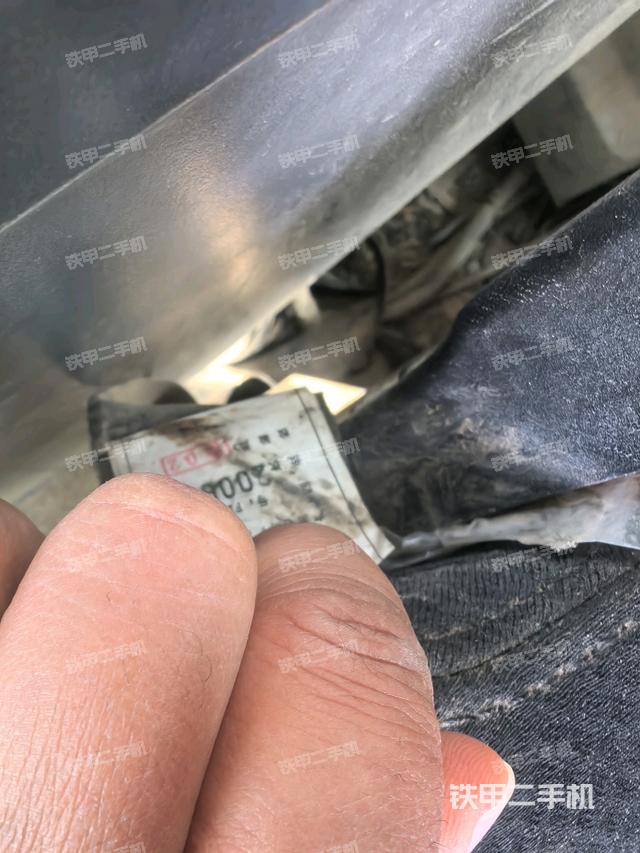 座椅后部(駕駛室部分) 座椅后部(駕駛室部分)
