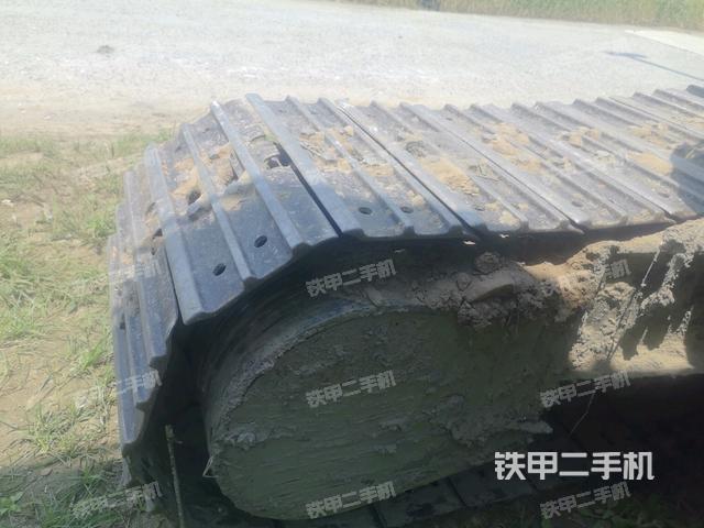 左側(cè)行走馬達蓋板（行走機構(gòu)）