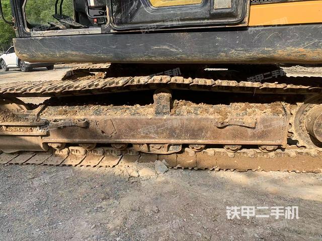 單側履帶整體（整機外觀）