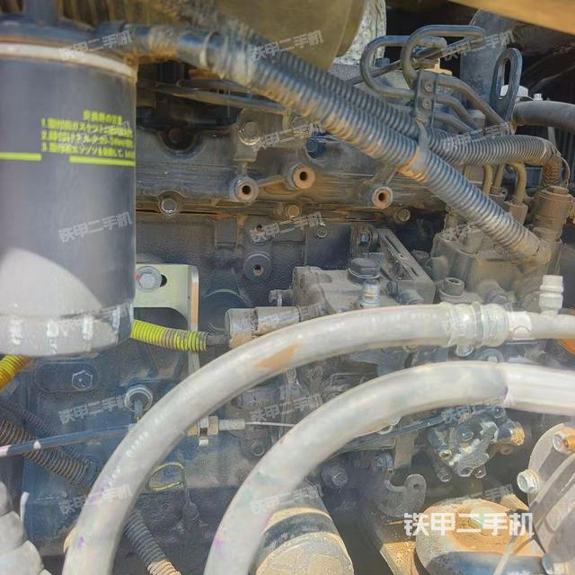 发动机整体俯视（整机外观）