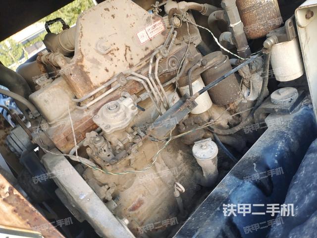 風(fēng)扇及皮帶（壓路機(jī)發(fā)動(dòng)機(jī)艙）