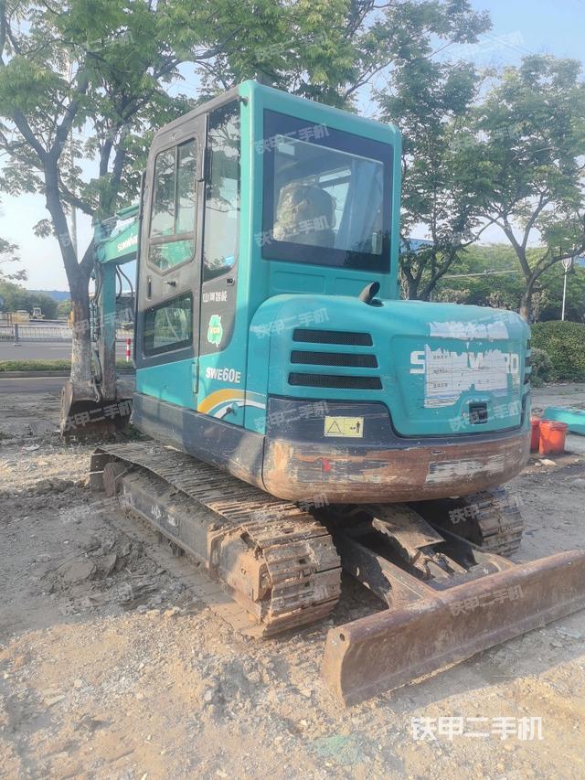 左后45（整機(jī)外觀）