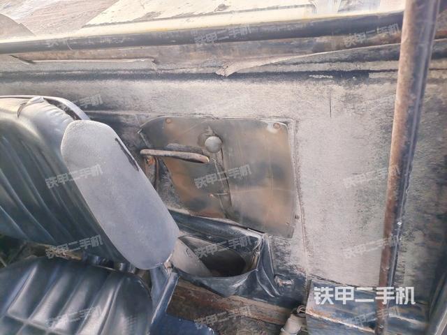 小時(shí)表（壓路機(jī)駕駛室）