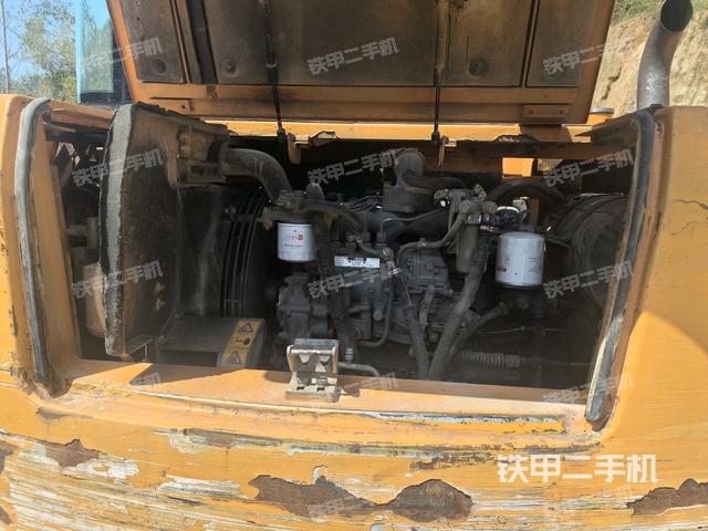 發(fā)動機(jī)室(上車部件) 發(fā)動機(jī)室(上車部件)