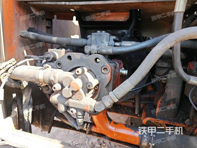 液壓泵室(大件艙室) 液壓泵室(大件艙室)