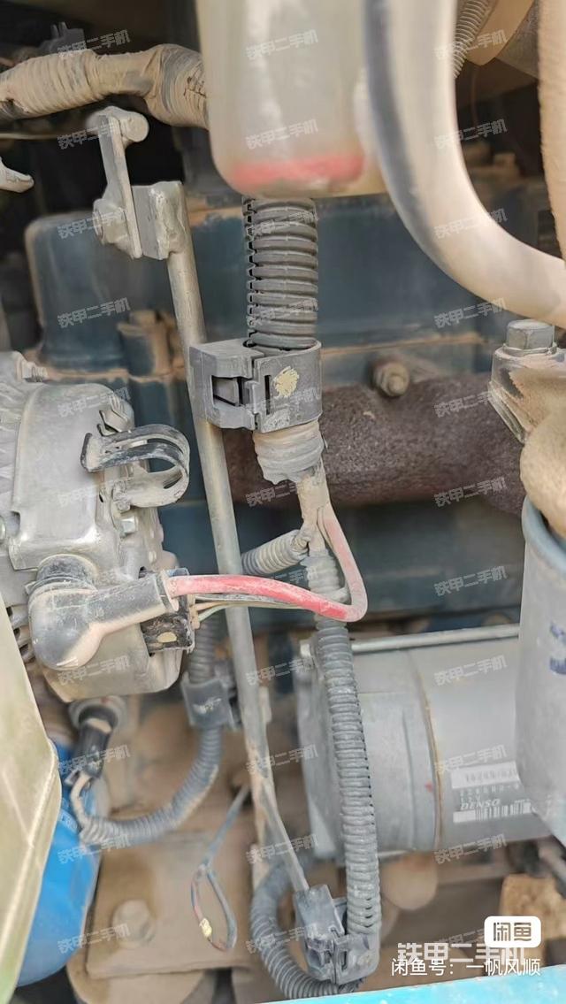 发动机整体俯视（整机外观）