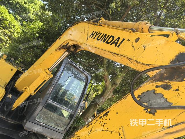 大臂整體?右側(cè)(工作和回轉(zhuǎn)裝置) 大臂整體?右側(cè)(工作和回轉(zhuǎn)裝置)