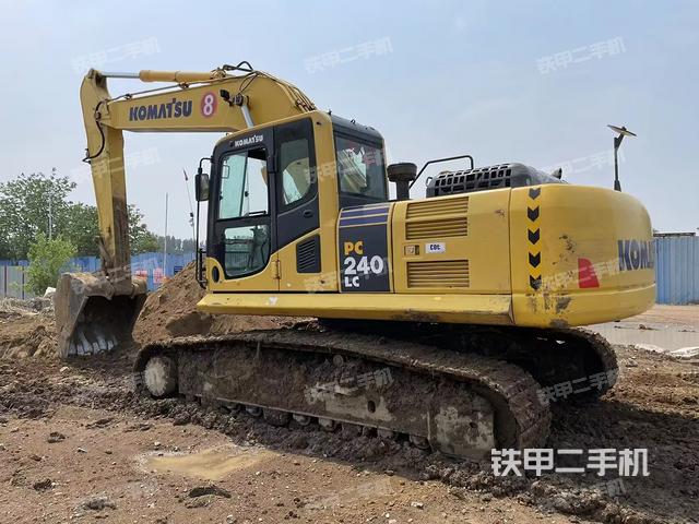 整機(jī)右后45°(整機(jī)外觀) 整機(jī)右后45°(整機(jī)外觀)