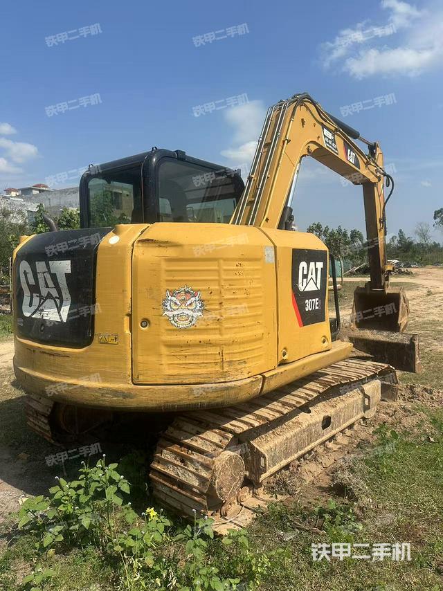 整機右后45°(整機外觀) 整機右后45°(整機外觀)