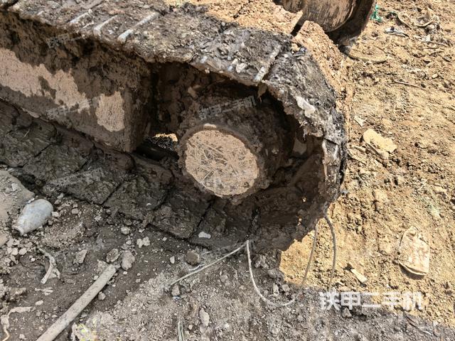 左驱动轮（行走机构）