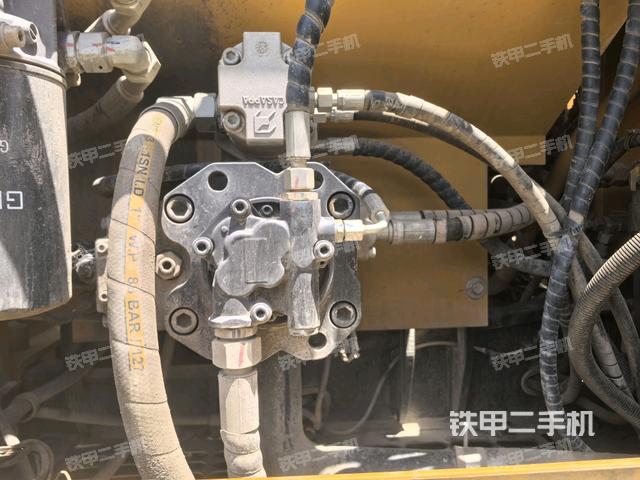 液壓泵室(大件艙室) 液壓泵室(大件艙室)