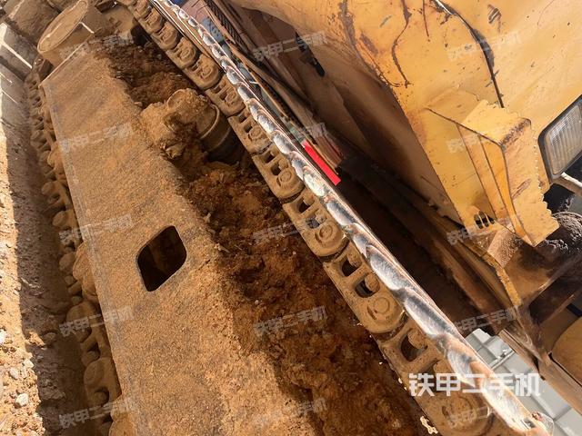 右導向輪(行走機構(gòu)) 右導向輪(行走機構(gòu))
