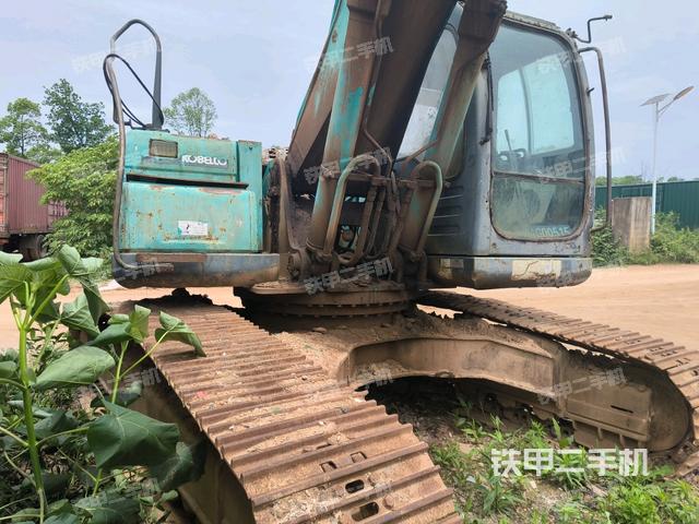 右前45(整機(jī)外觀) 右前45(整機(jī)外觀)