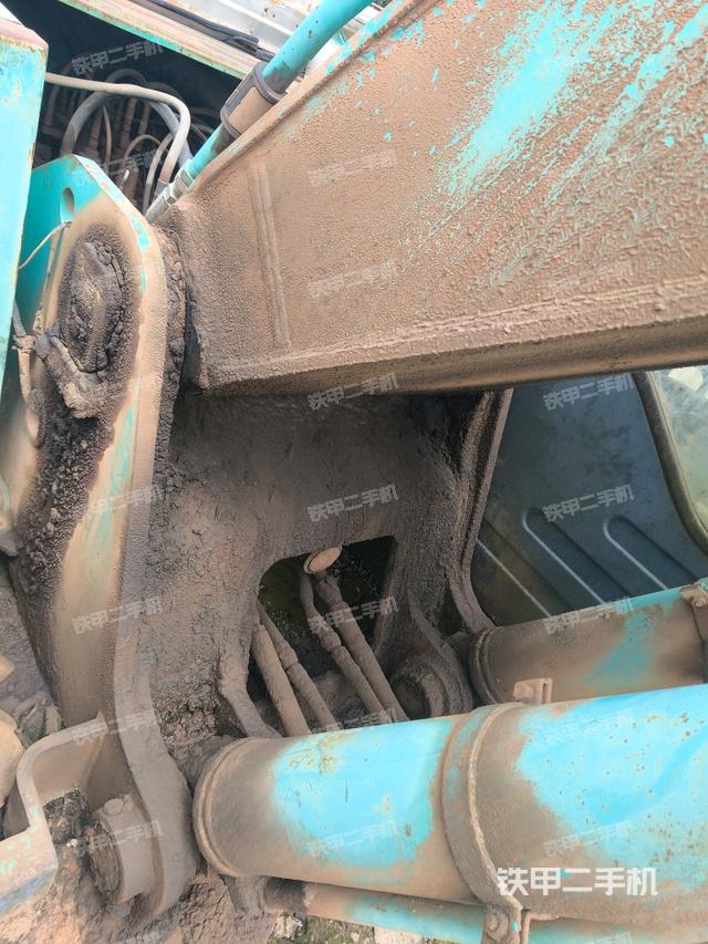 鏟斗45度(工作和回轉(zhuǎn)裝置) 鏟斗45度(工作和回轉(zhuǎn)裝置)