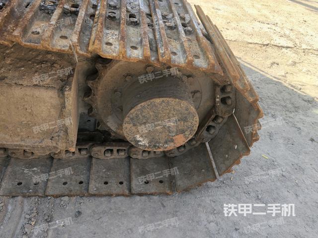 右侧行走马达盖板（行走机构）