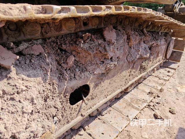 左托鏈輪和鏈筋(行走機(jī)構(gòu)) 左托鏈輪和鏈筋(行走機(jī)構(gòu))