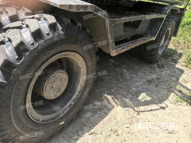 右驅(qū)動輪(行走機(jī)構(gòu)) 右驅(qū)動輪(行走機(jī)構(gòu))