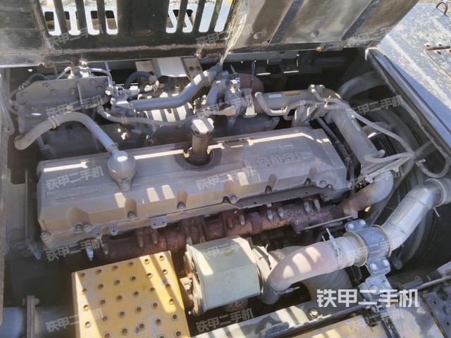 发动机室(上车部件) 发动机室(上车部件)