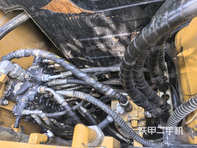分配閥(上車部件) 分配閥(上車部件)