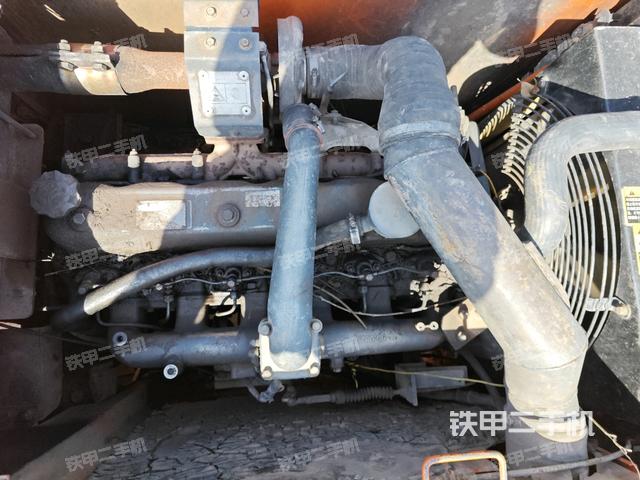 氣門室蓋螺絲特寫(上車部件) 氣門室蓋螺絲特寫(上車部件)