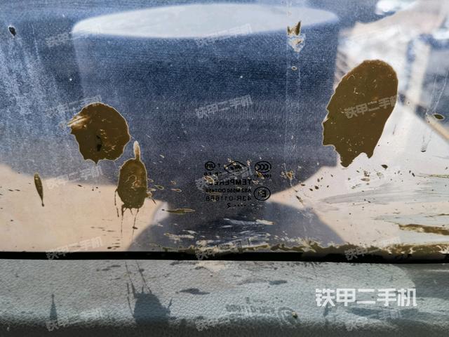 后窗玻璃角標(biāo)(駕駛室部分) 后窗玻璃角標(biāo)(駕駛室部分)