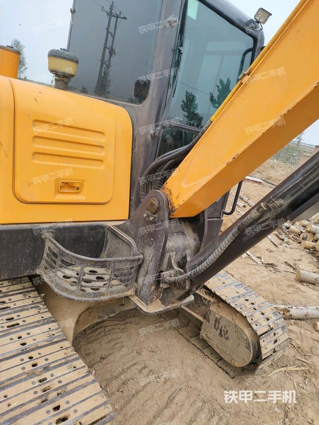 大臂根部 斜(工作和回转装置) 大臂根部 斜(工作和回转装置)